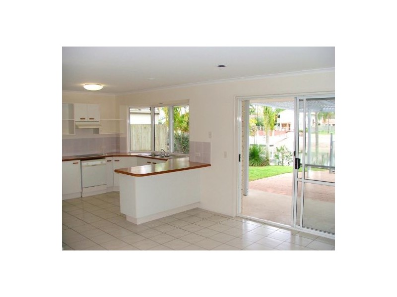 6  Balyarta Crescent, Mooloolaba QLD 4557