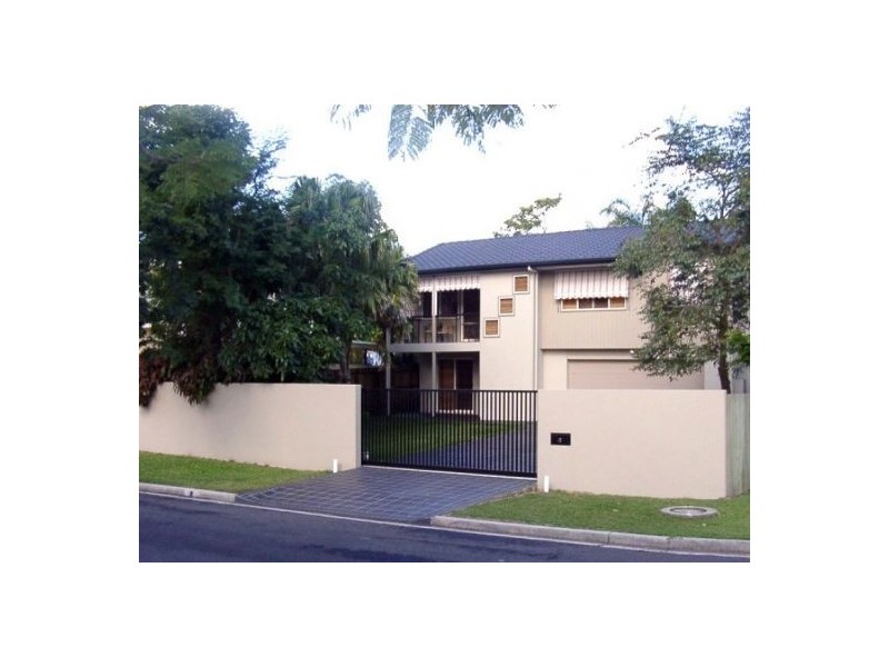 7 Tombarra St, Mooloolaba QLD 4557