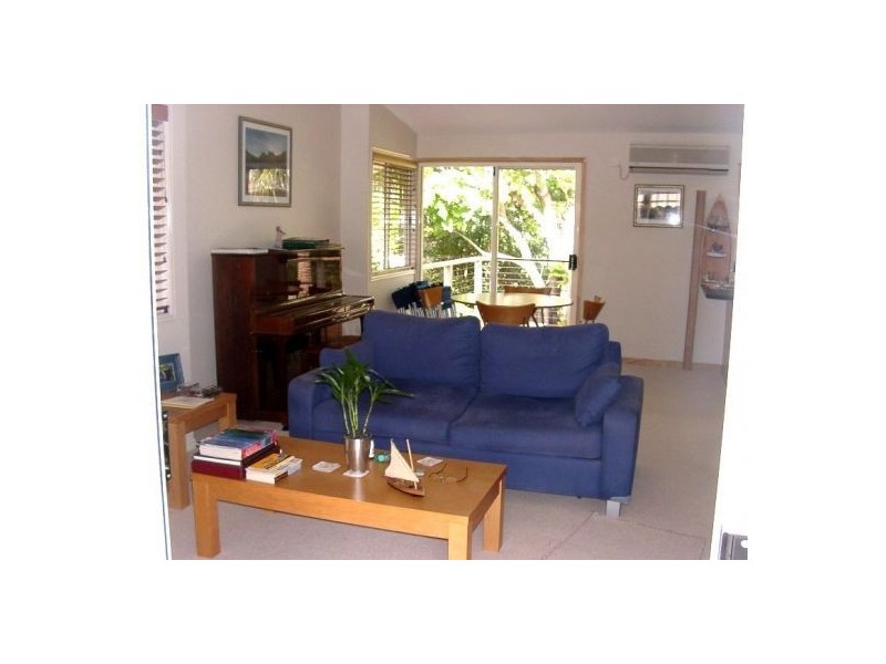 7 Tombarra St, Mooloolaba QLD 4557