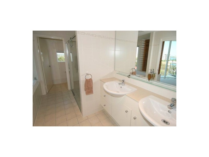 Unit 11 “Oxygen 12″ 16 Meta St, Mooloolaba QLD 4557