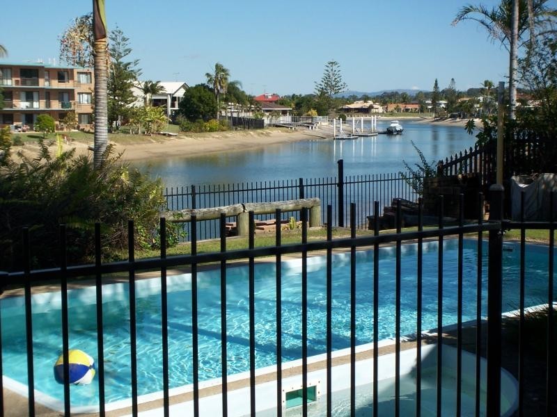 4/3 Barooga Street, Mooloolaba QLD 4557