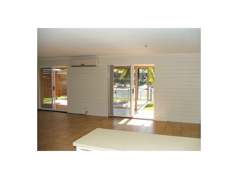 7 Aldinga Place, Mooloolaba QLD 4557