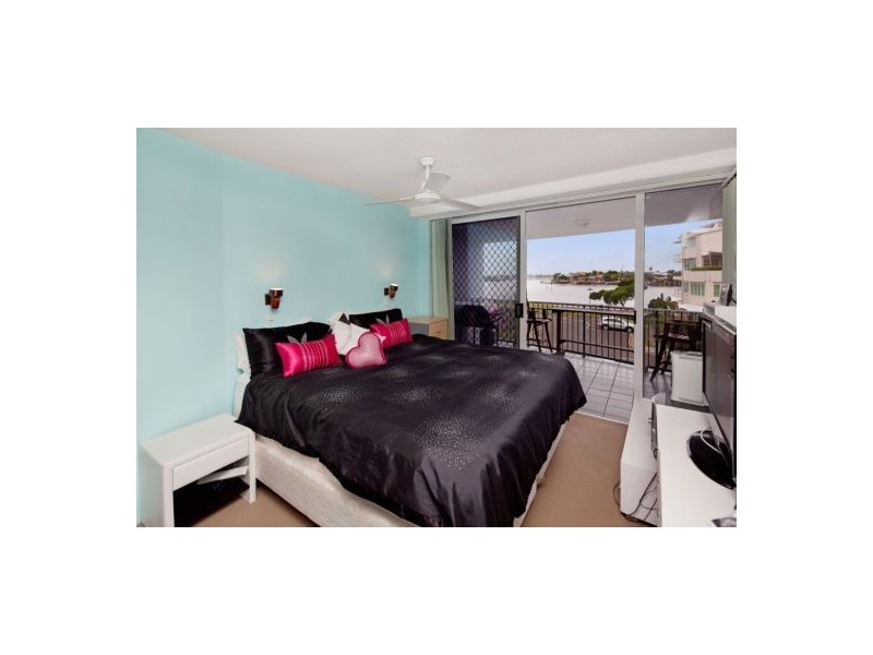 Unit 6 “Broadwater Quays” 90 River Esp, Mooloolaba QLD 4557