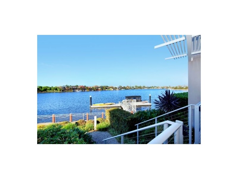 Unit 1 “St Kitt 7 Grand Parade, Kawana Island QLD 4575