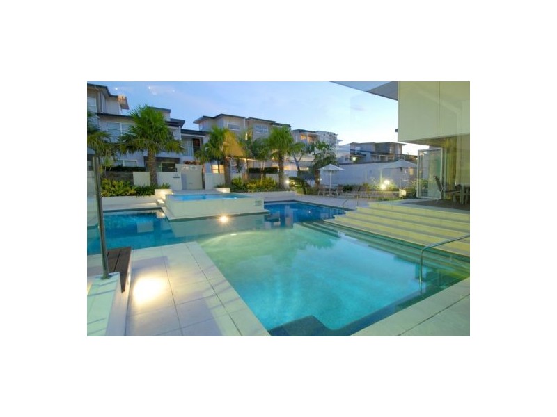 Unit 1 “St Kitt 7 Grand Parade, Kawana Island QLD 4575