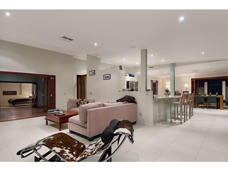 8 Beltana Crescent, Buddina QLD 4575