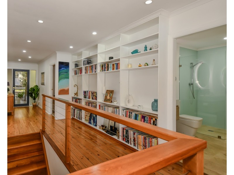 61 Richard Rd, Scotland Island NSW 2105