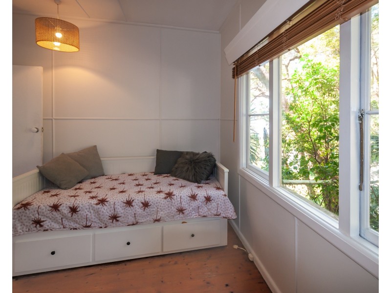 13 The Chase, Lovett Bay NSW 2105