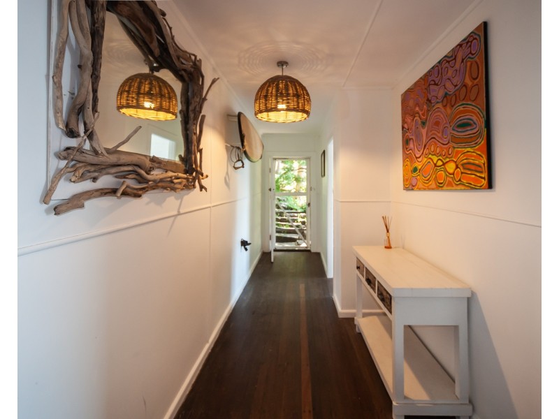 13 The Chase, Lovett Bay NSW 2105