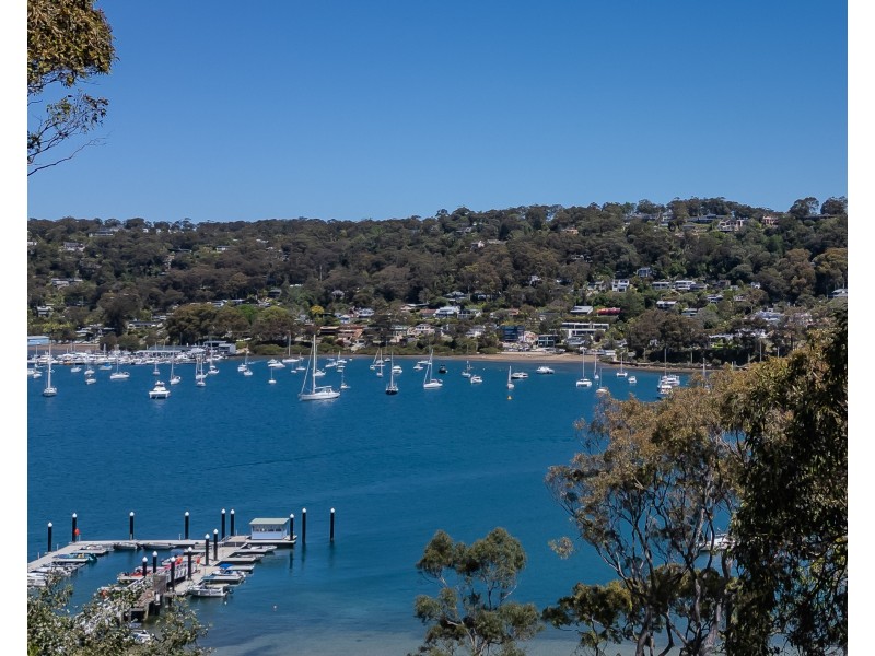 8 Richard Road, Scotland Island NSW 2105