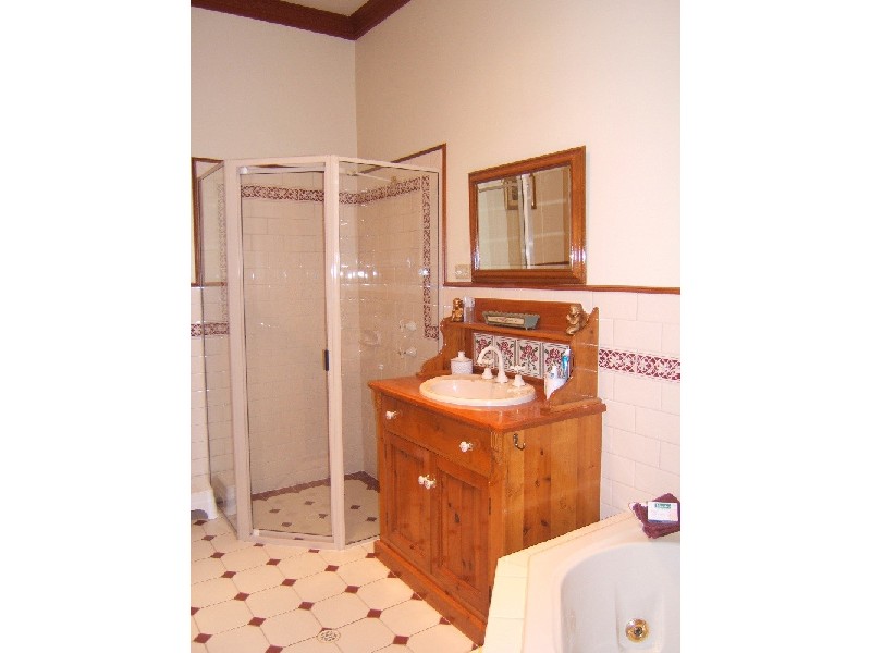 14 McInnes Avenue, Broadview SA 5083