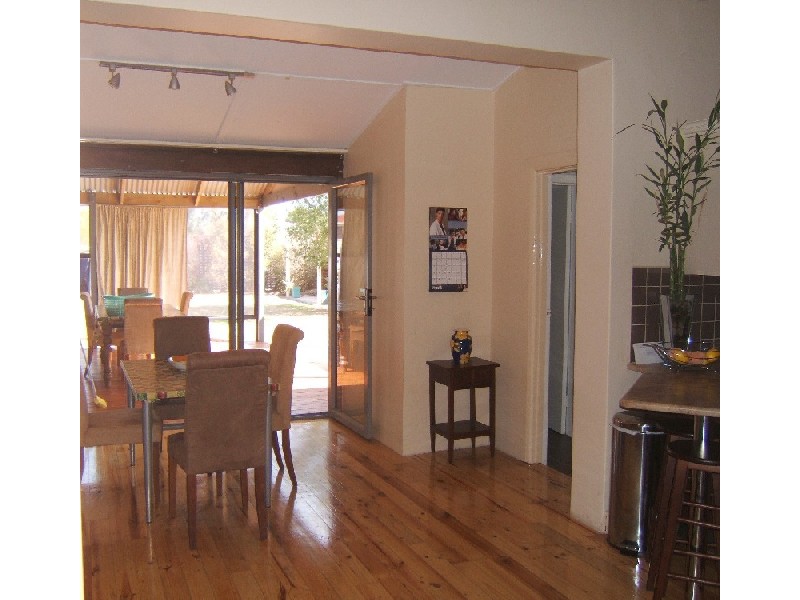 62 Robert Avenue, Broadview SA 5083