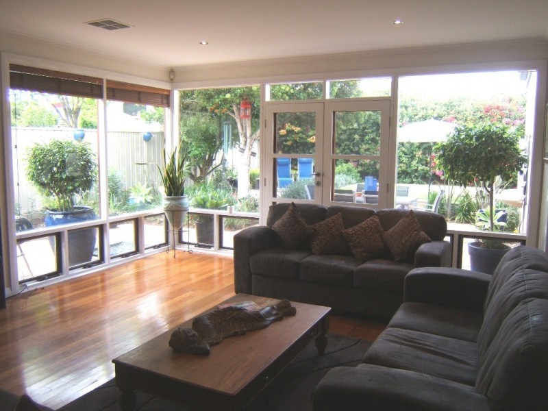 27 Henrietta Street, Prospect SA 5082