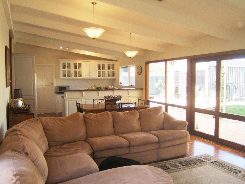 11 Marian Place, Prospect SA 5082