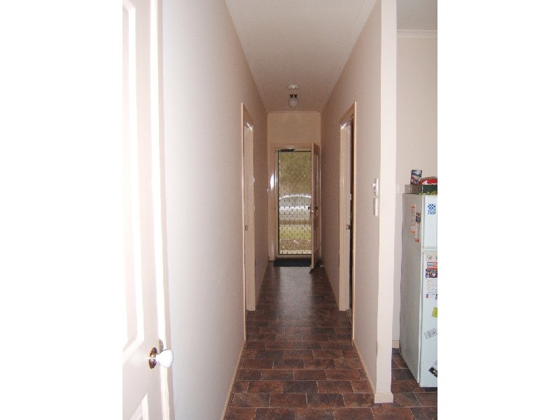 8 Hopkins Court, Broadview SA 5083