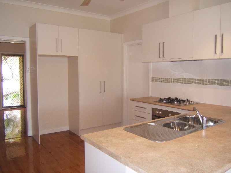 16 Ragless Avenue, Enfield SA 5085