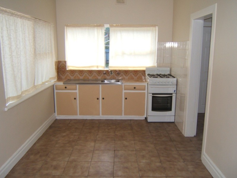 16 Gloucester Street, Prospect SA 5082