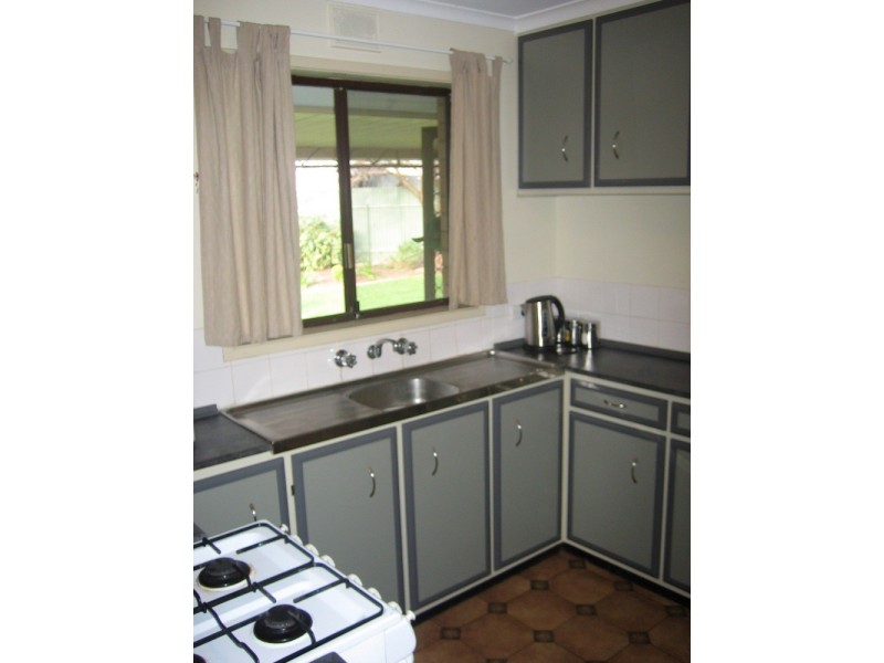 56 Kalina Avenue, Para Vista SA 5093