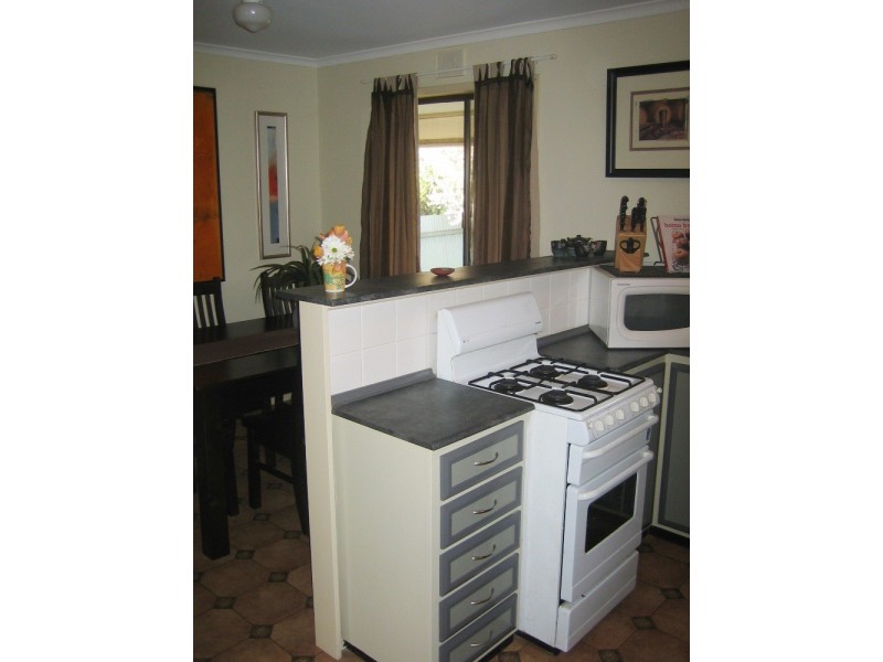56 Kalina Avenue, Para Vista SA 5093
