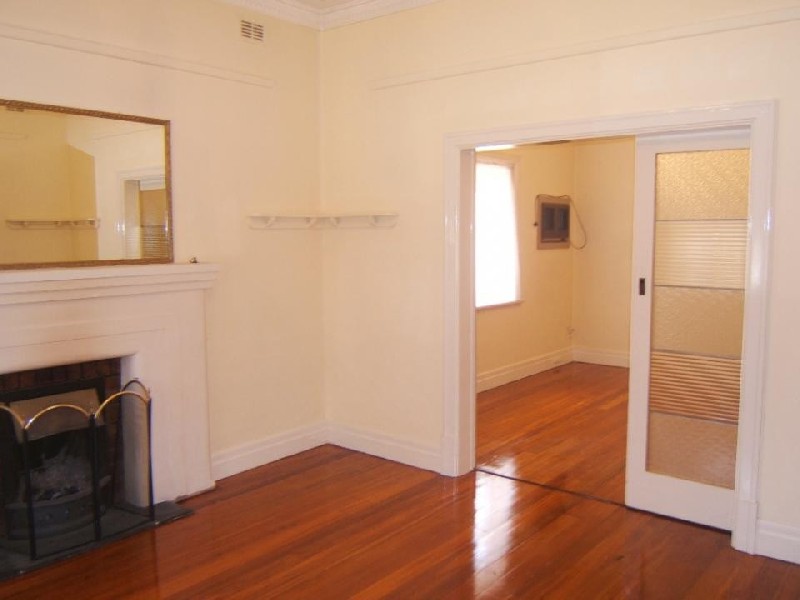 7 Vaughan Street, Prospect SA 5082
