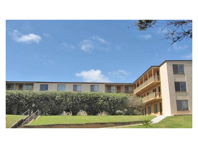 32/ 180 Seaview Road, Henley Beach South SA 5022