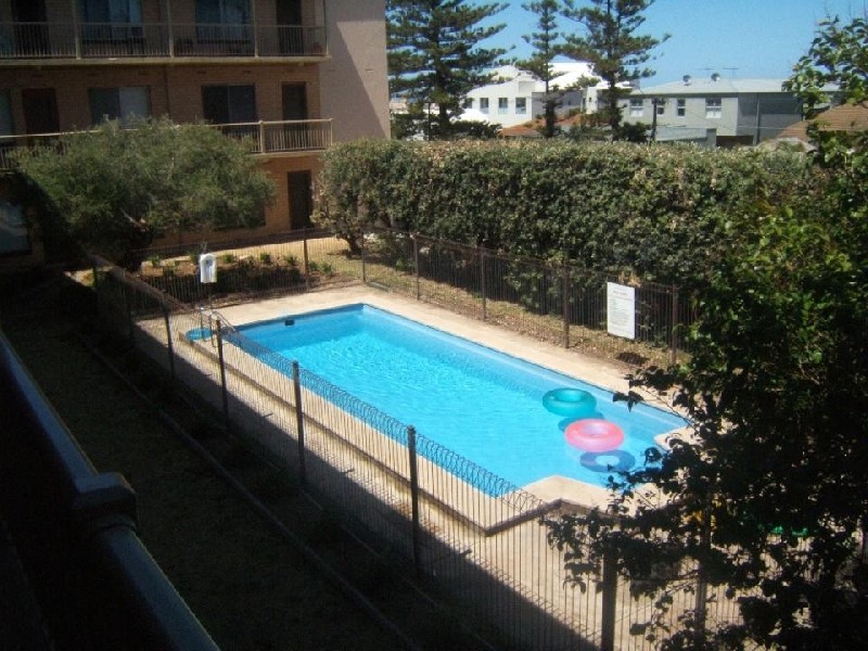 32/ 180 Seaview Road, Henley Beach South SA 5022