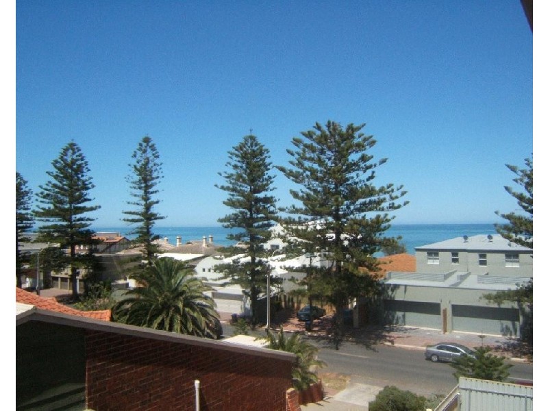 32/ 180 Seaview Road, Henley Beach South SA 5022
