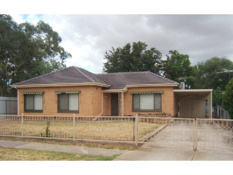 7 Desmond Avenue, Pooraka SA 5095