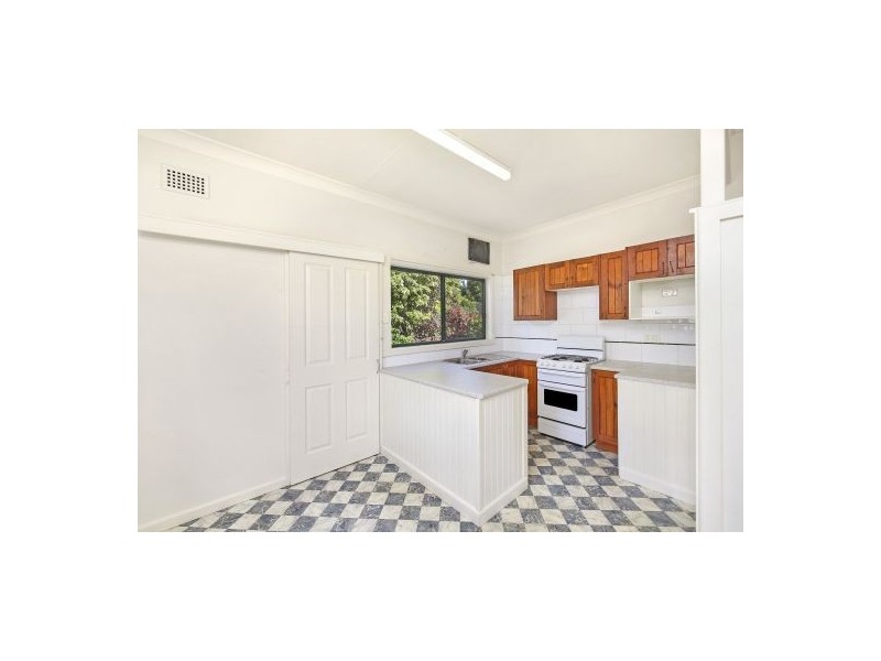 29 Soldiers Point Drive, Norah Head NSW 2263