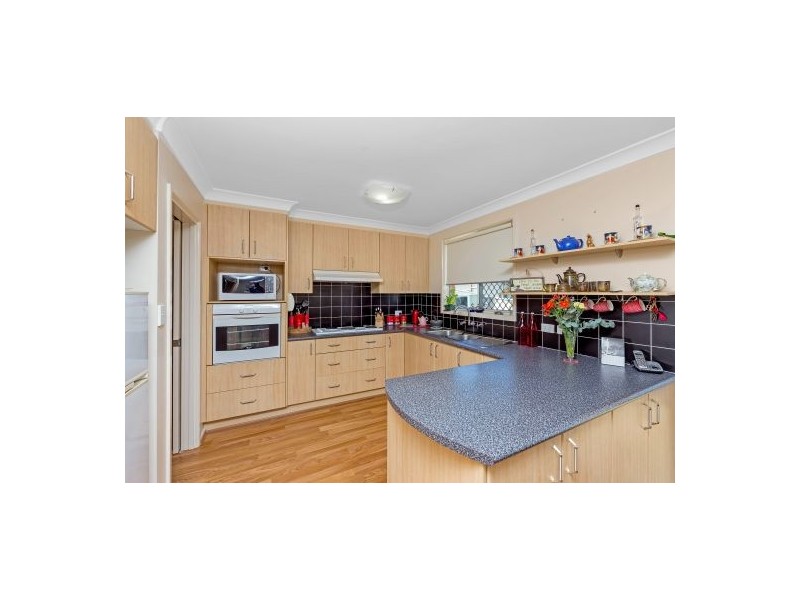 4 Gwenneth Close, Kanwal NSW 2259