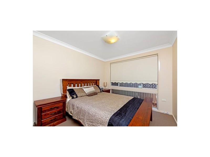 4 Gwenneth Close, Kanwal NSW 2259