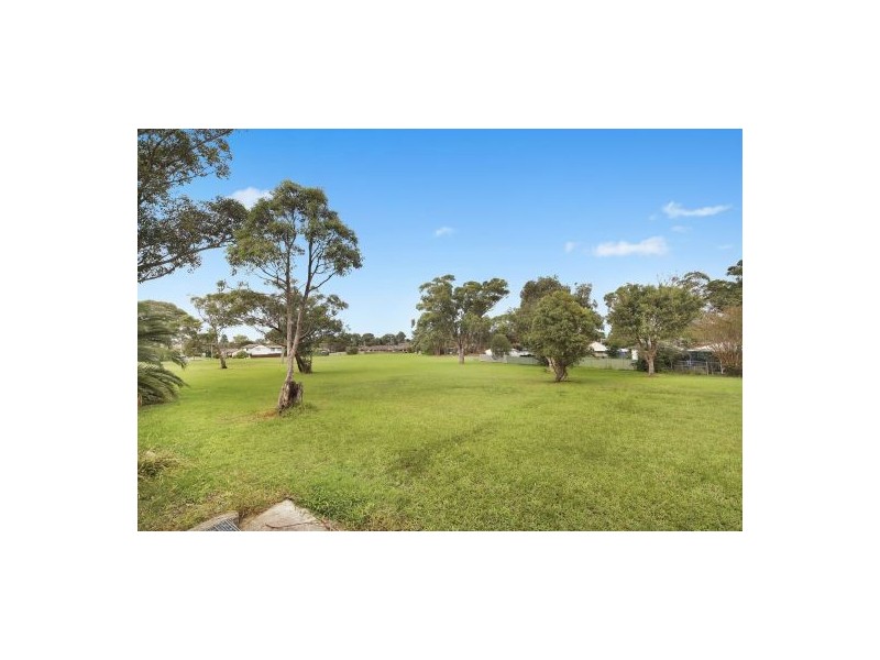 134 Wallarah Road, Gorokan NSW 2263