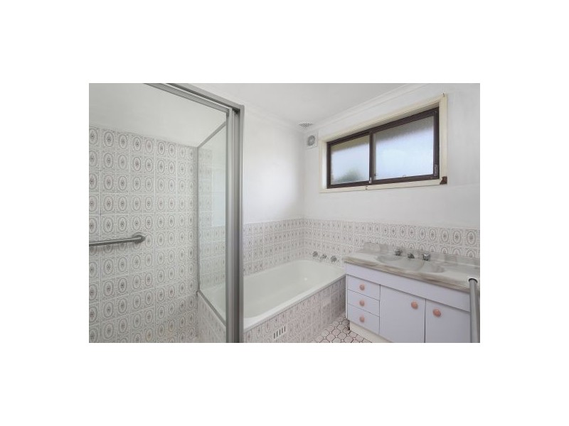 134 Wallarah Road, Gorokan NSW 2263