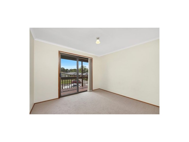 9 Gleddon Avenue, Gorokan NSW 2263