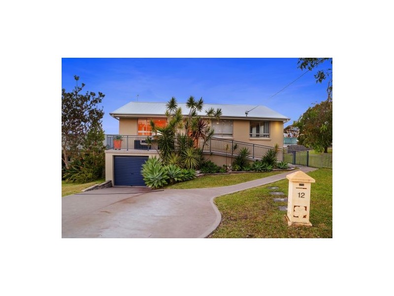 12 Kailua Avenue, Budgewoi NSW 2262