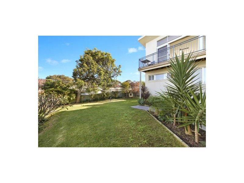 12 Kailua Avenue, Budgewoi NSW 2262