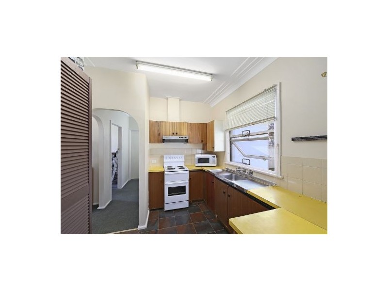 1 Dalnott Road, Gorokan NSW 2263