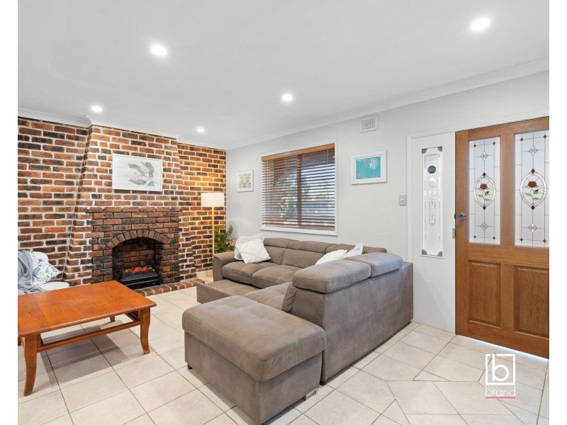 32 Vena Avenue, Gorokan NSW 2263