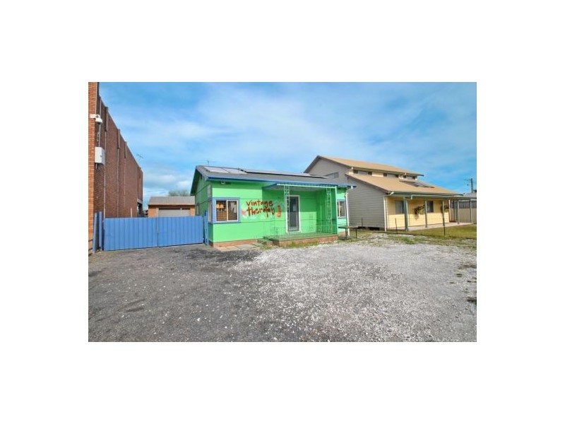 305 Main Road, Toukley NSW 2263