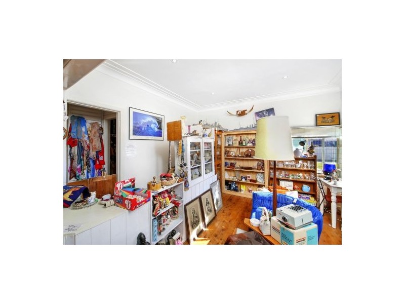 305 Main Road, Toukley NSW 2263
