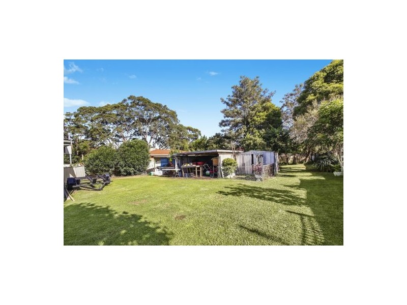 19 Joy Street, Gorokan NSW 2263