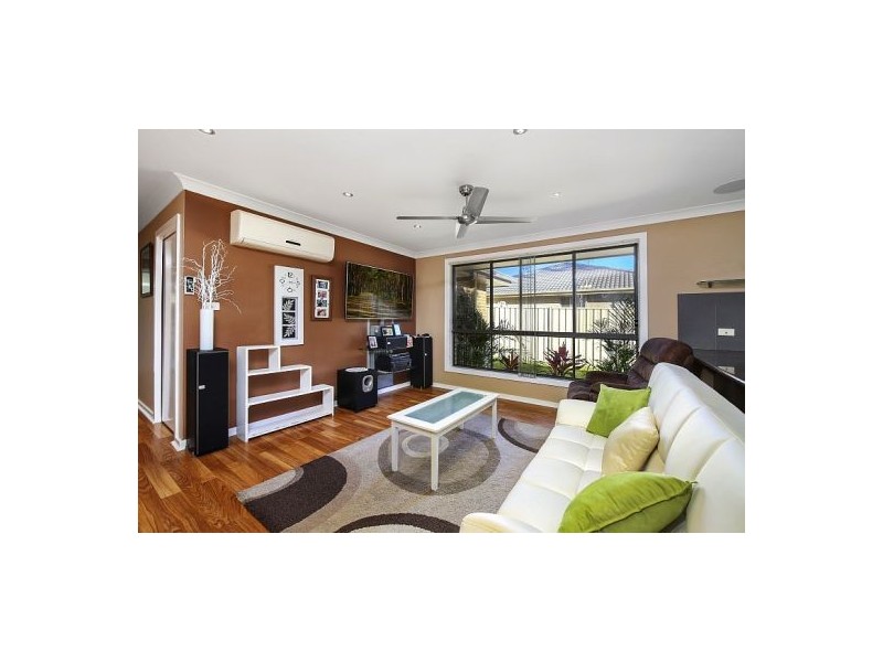 26 De Lisle Drive, Watanobbi NSW 2259