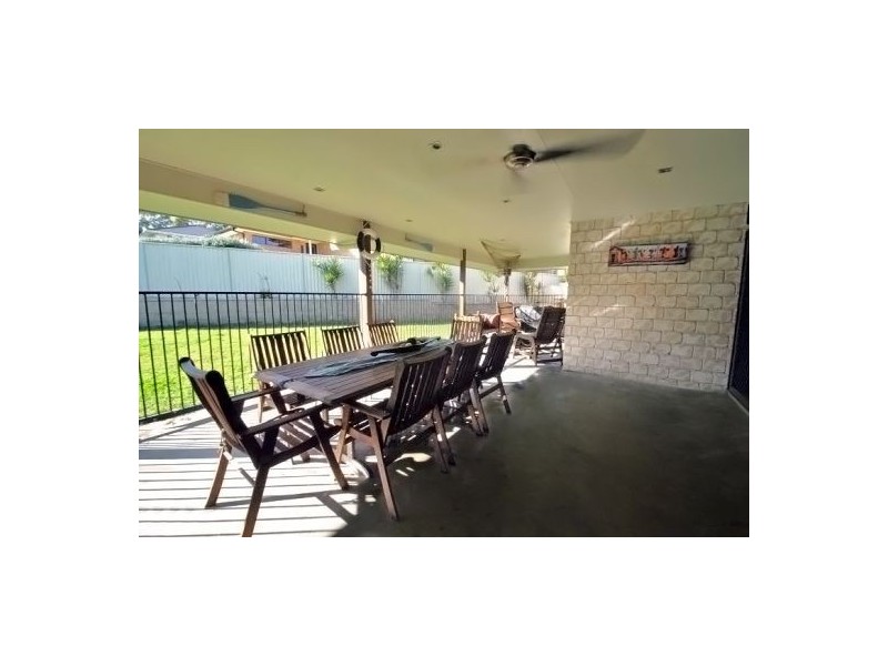 25 Wallum Crescent, Woongarrah NSW 2259