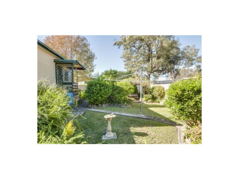 214 Scenic Drive, Budgewoi NSW 2262