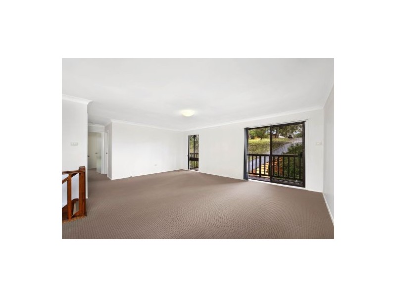 4 Leslie Avenue, Gorokan NSW 2263