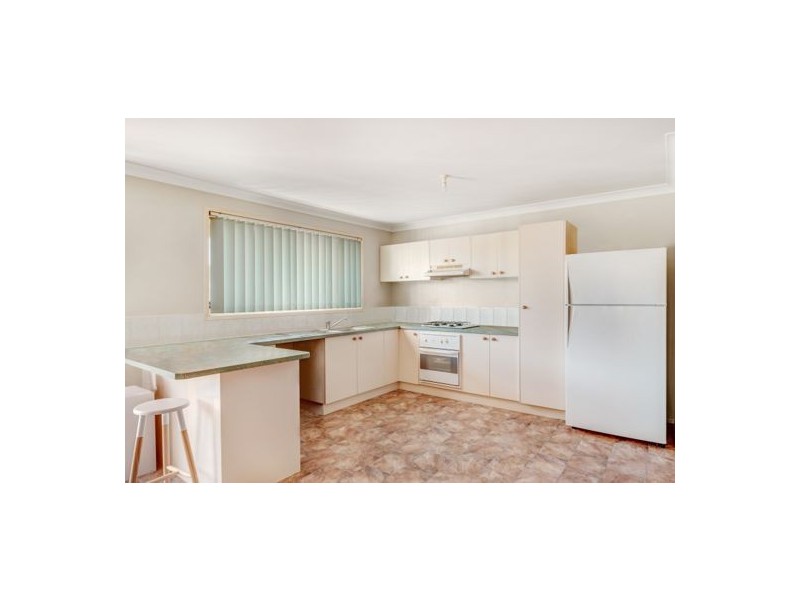 12 Candlewood Close, Kanwal NSW 2259