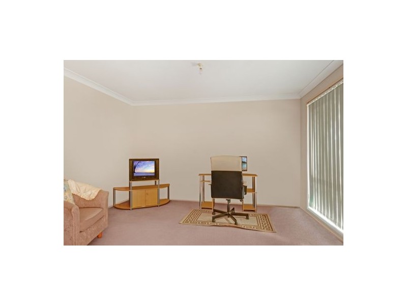 12 Candlewood Close, Kanwal NSW 2259