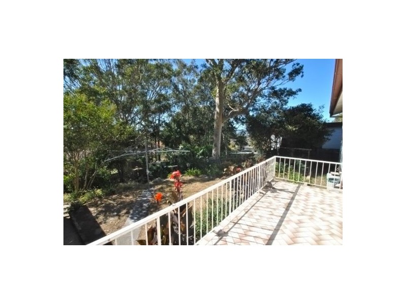 31 Minnamurra Road, Gorokan NSW 2263
