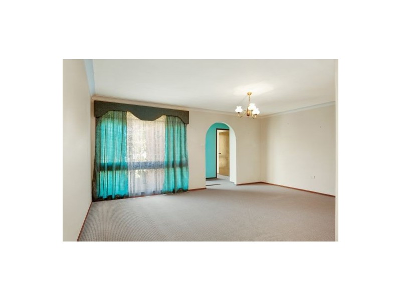 7 Jetty Avenue, Charmhaven NSW 2263