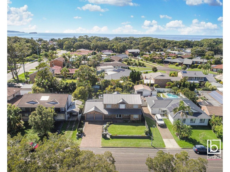 6 Dyson Drive, Norah Head NSW 2263